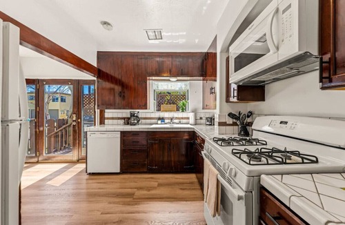 Hillcrest House | Historic 4BR Home, Parking
