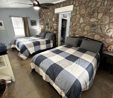 Globe House | Historic Canyon Cabin with Firepit & Scenic Retreat in Globe, Arizona