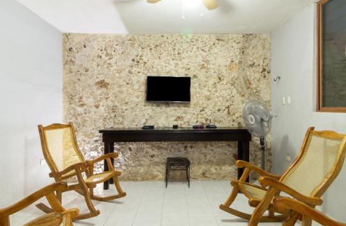 Barrio de Santiago Hotel | Hotel Aventura
