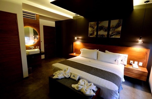 Ixtapalapa Hotel | HOTEL BOUTIQUE M BLACK