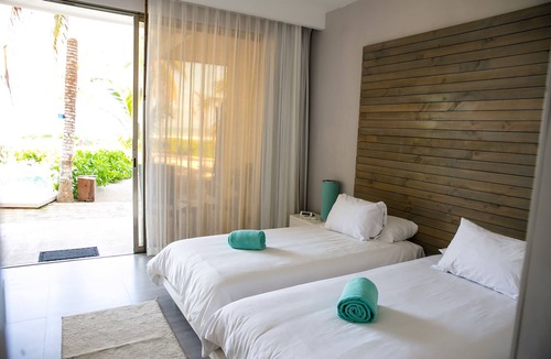 El Cuyo Hotel | Hotel Casa Cielo