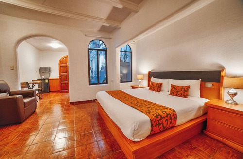 San Luis Potosi Hotel | Hotel Casa Tequis San Luis Potosi