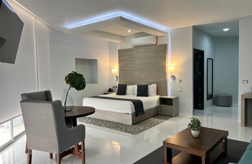 Jalostotitlan Hotel | Hotel GRALTA