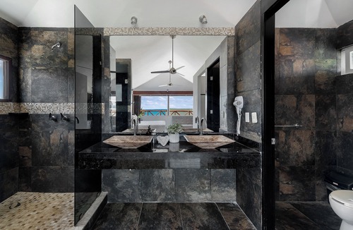 Downtown Hotel | Illusion Boutique Hotel