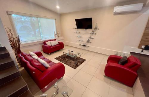 Lomas de Cocoyoc Villa | Increíble Casa en Lomas de Cocoyoc con Alberca