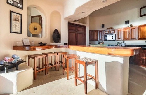 Loreto Villa | Jimmy Page Villa: Relaxed Luxury with Arch Views.