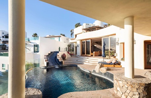 Loreto Villa | Jimmy Page Villa: Relaxed Luxury with Arch Views.