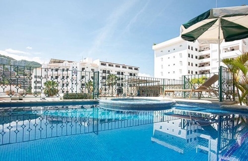 Emiliano Zapata Apartment | Jr Suite in the Romantic Zone of Puerto Vallarta, 1 min Walk to the Beach