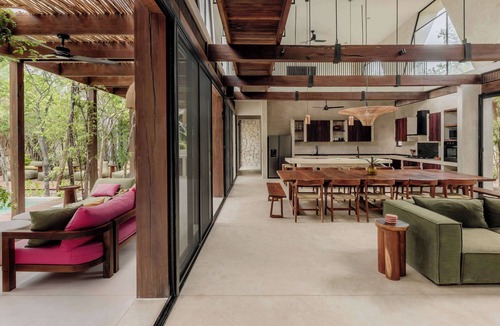 Tulum House | Jungle Villa for 21 · Pool, Yoga & Concierge