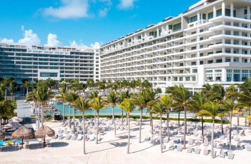 Punta Sam Resort | Junior Suite at Garza Blanca Resort and Spa