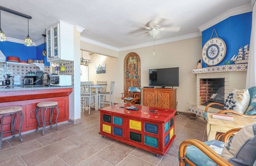 Las Conchas House | Kasa Kris – Beachfront, Sleeps 6, Las Conchas