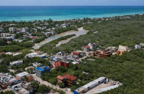 Isla Holbox Hotel | Krak-Inn Holbox - Pet Friendly