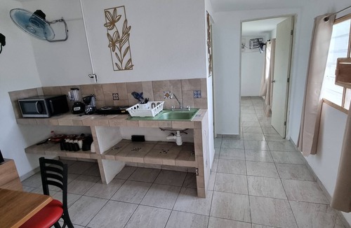 Tuxpan Apartment | Krypto House with Bathtub and Kitchen
