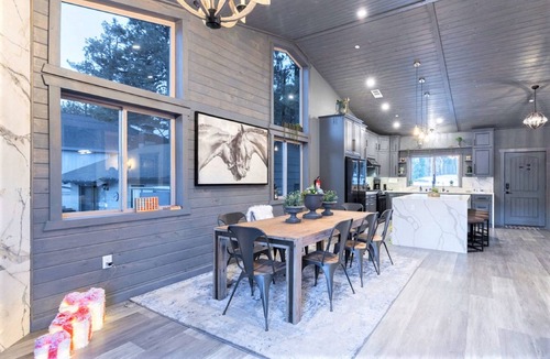 Boulder Bay House | ✦ Lakeview ✦ Modern ✦ BBQ ✦ Hot Tub ✦ Cabin @ The Big Bear Lake