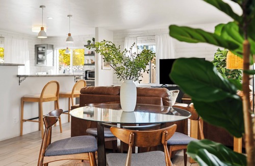 Uptown Sedona House | LOCATION! Walkable Uptown Retreat Hot Tub, Fire Pit & Games!