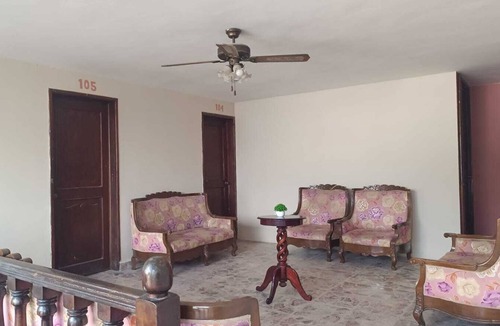 Cordoba Apartment | Loft 102 Cordoba Downtown Parking