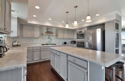 Prescott House | Luella House | Hilltop Views & Basketball