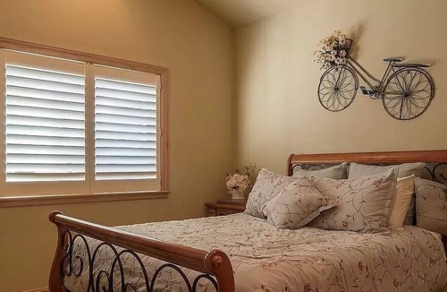 South Lake Tahoe House | LUXURIOUS: Most Magical Mansion/AC/Kids friendly & Accessible for elders