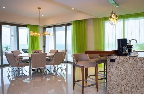 Punta Sam Apartment | Luxury 3 Bed, 3.5 Bath Hotel Penthouse Suite w/private Jacuzzi & ocean views