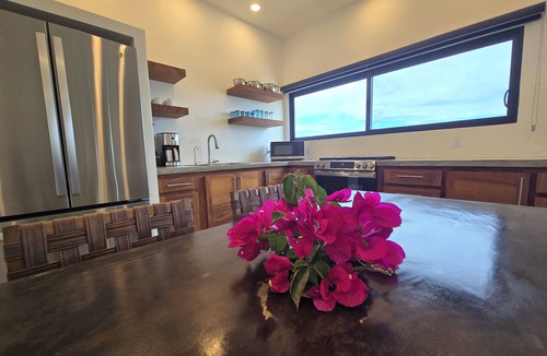 El Sargento House | Luxury 3BR/3BA La Ventana Villa: Ocean Views, Dual Suites & 2 separate kitchens.