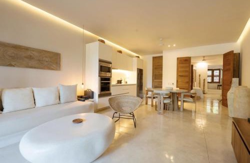 Costa Careyes Apartment | Luxury Beachfront Stay - 5 Pools!