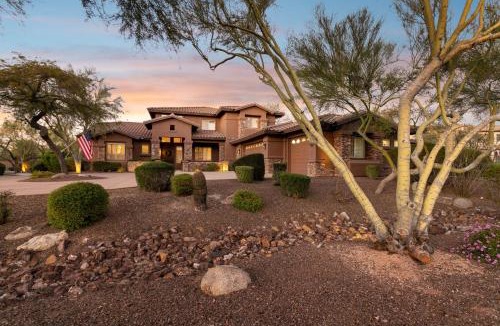 Desert View Village House | Luxury Desert Retreat - Pool, Spa, Movie Theater