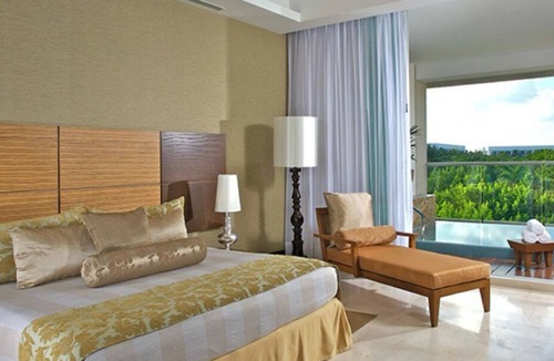 Villa Juarez Resort | Luxury One Bedroom Suite at Grand Luxxe, Riviera Maya, Mexico