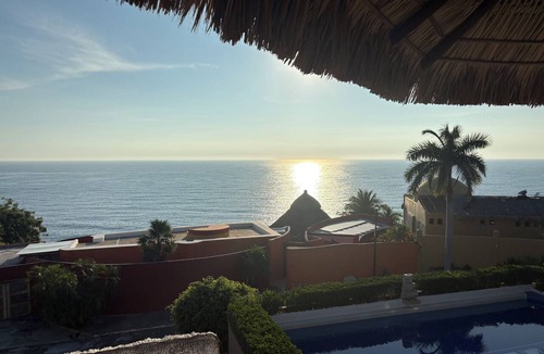 Santa Maria Huatulco House | Luxury Villa in Residential Conejos with private pool and rooftop