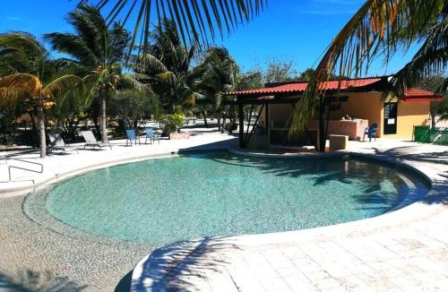 Celestun Villa | Magnifica y comoda Villa 85 a 100 mts del Mar