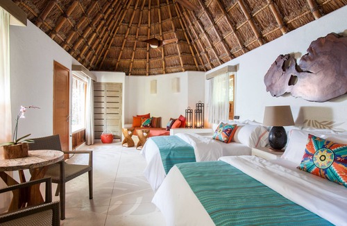 Gonzalo Guerrero Hotel | Mahekal Beach Front Resort & Spa