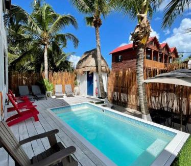 Isla Holbox Hotel | Marina Sunrise