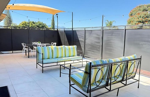 San Antonio Tlayacapan House | Modern Ajijic 1 Bdrm Home-Walk To Everything -Gym-Pickleball Court-Golf Cart