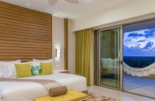 Punta Sam Resort | Modern Chic 2 Bedroom Condo - Private Balcony w/View on Garza Blanca Resort