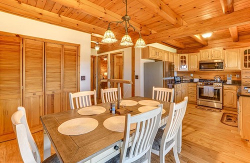 Deposit House | Modern Comforts Classic Cabin: Family/Fish Escape!