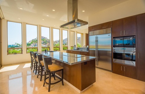 Pedregal Villa | Modern Pedregal Family Villa w/Heated Pool, Hot Tub & Ocean Views