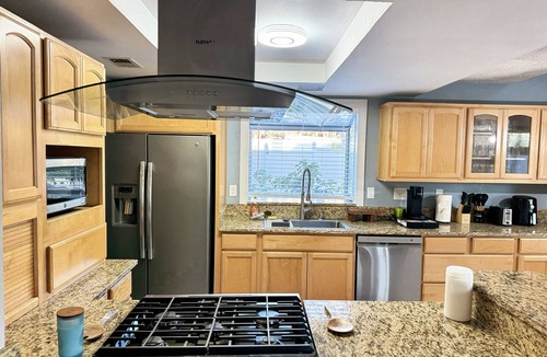 Moreno Valley House | Modern & Spacious Family and Friend 4Bedroom House in Moreno Valley