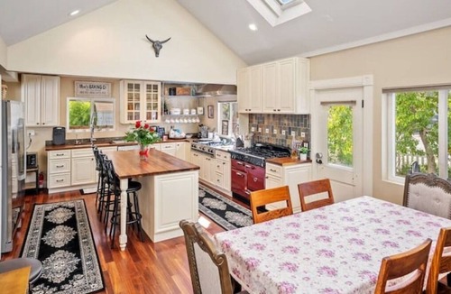 Paso Robles House | Modern Victorian! Walk Downtown W/Firepit
