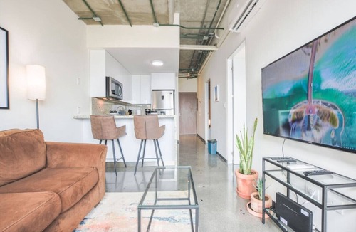 Monterrey Apartment | ¡Moderno y Amplio!/Gym/5 personas