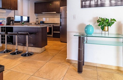 El Marques House | Monet Home for 8PAX
