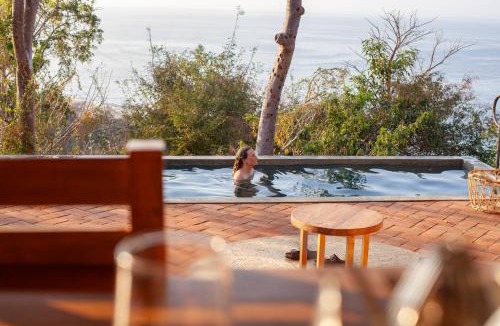 Santa Maria Tonameca Villa | Monte LaLaLa - Eco Lodge in Mermejita