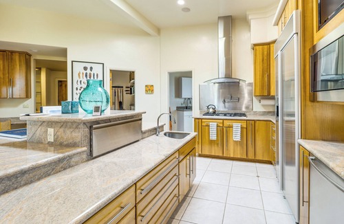 Oro Valley House | Mtn-View Oasis w/Pool, Spa & Gym in Oro Valley!