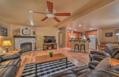 Munds Park House | Near Hiking: Munds Park Cabin w/Deck & Yard