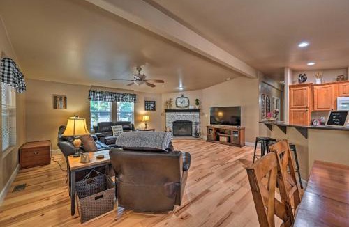 Munds Park House | Near Hiking: Munds Park Cabin w/Deck & Yard
