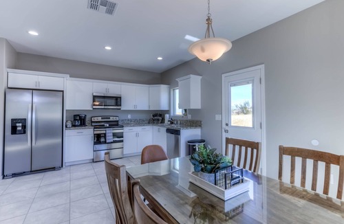 Corona de Tucson House | NEW 3 BR home in immaculate condition, mountain views just outside of Tucson