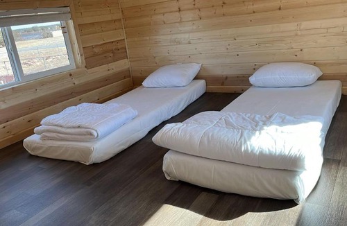 Valle Ski Chalet | New Chalet! Closest to South Rim 20 Min, 2 King beds, 2 Bath, Loft - No Kitchen