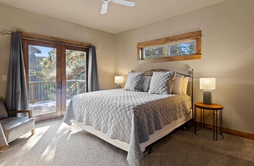 RiverWild House | New! Huge Bend Vacation Home | Near Downtown & Ski Resort
