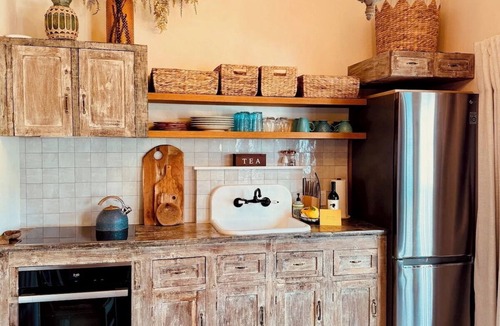 Mission Canyon Apartment | Ocean, Sunset, Mountain Views, Private Deck: Villa Floresco: Tuscan-like Getaway