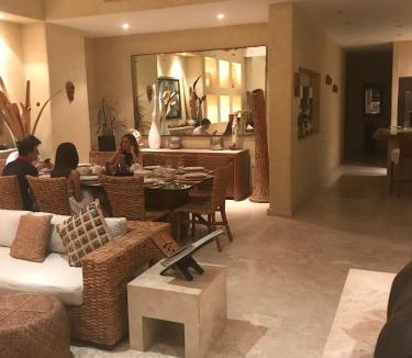 Puente del Mar Apartment | Oceanfront Apartment at Punta Diamante