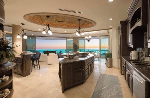 La Choya House | Oceanfront Wrap Around Balcony Presidential A701