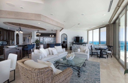 La Choya House | Oceanfront Wrap Around Balcony Presidential A701